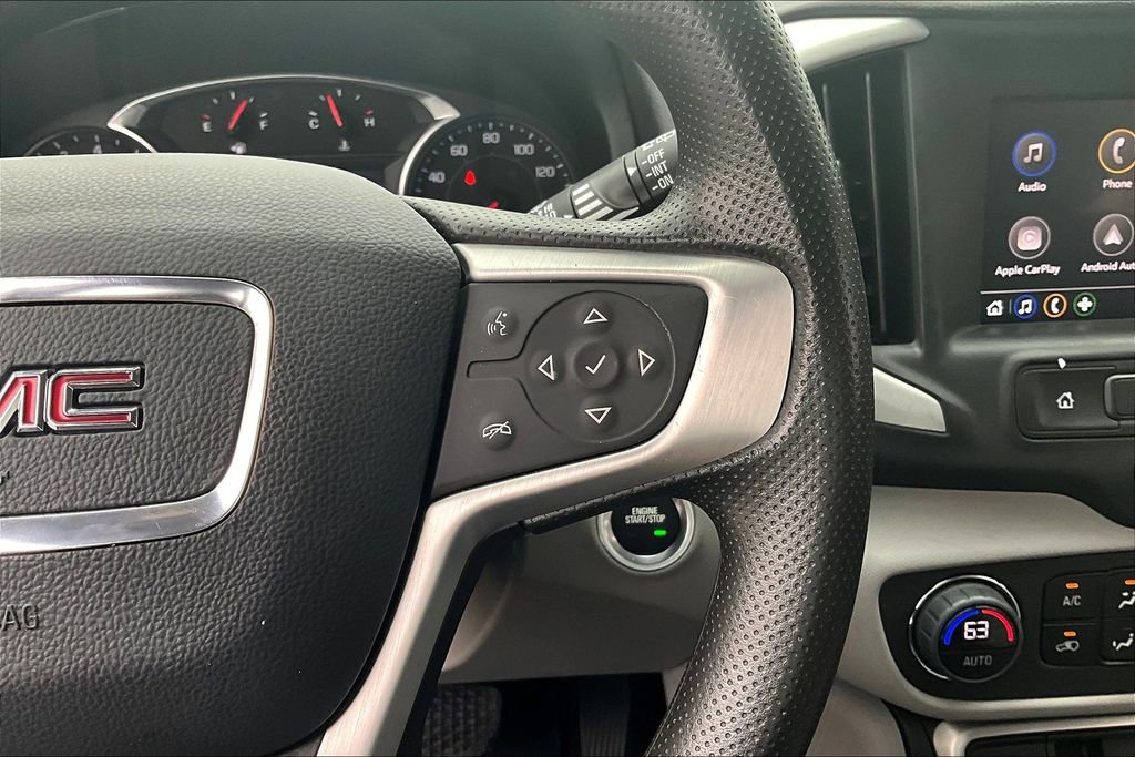 Used 2023 GMC Terrain SLE w/ Driver Convenience Package image 12