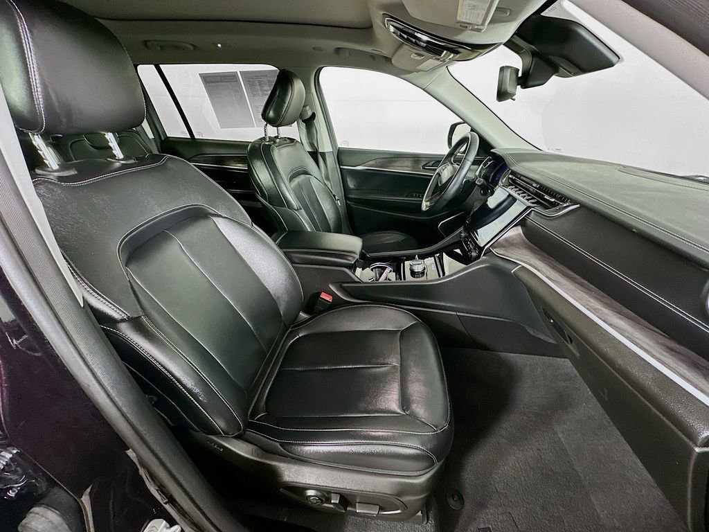 Certified 2022 Jeep Grand Cherokee L Limited image 42