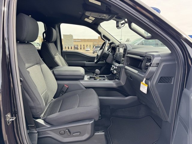 New 2025 Ford F150 XLT w/ Equipment Group 302A MID image 35
