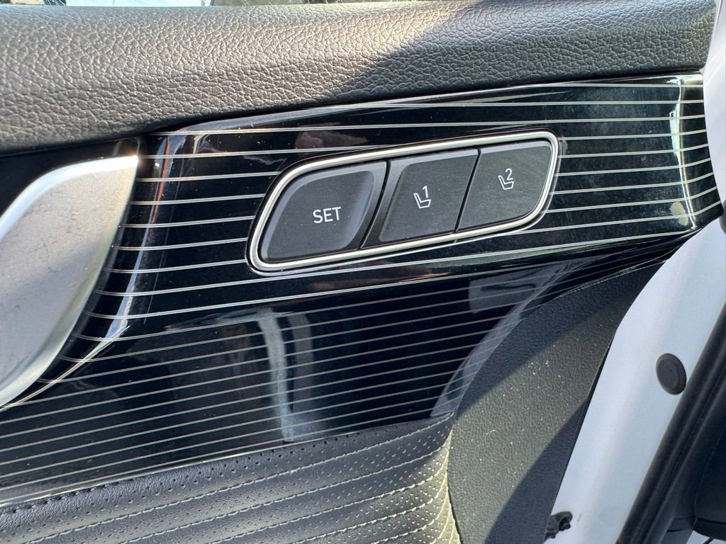 Used 2023 Hyundai Palisade Calligraphy image 18