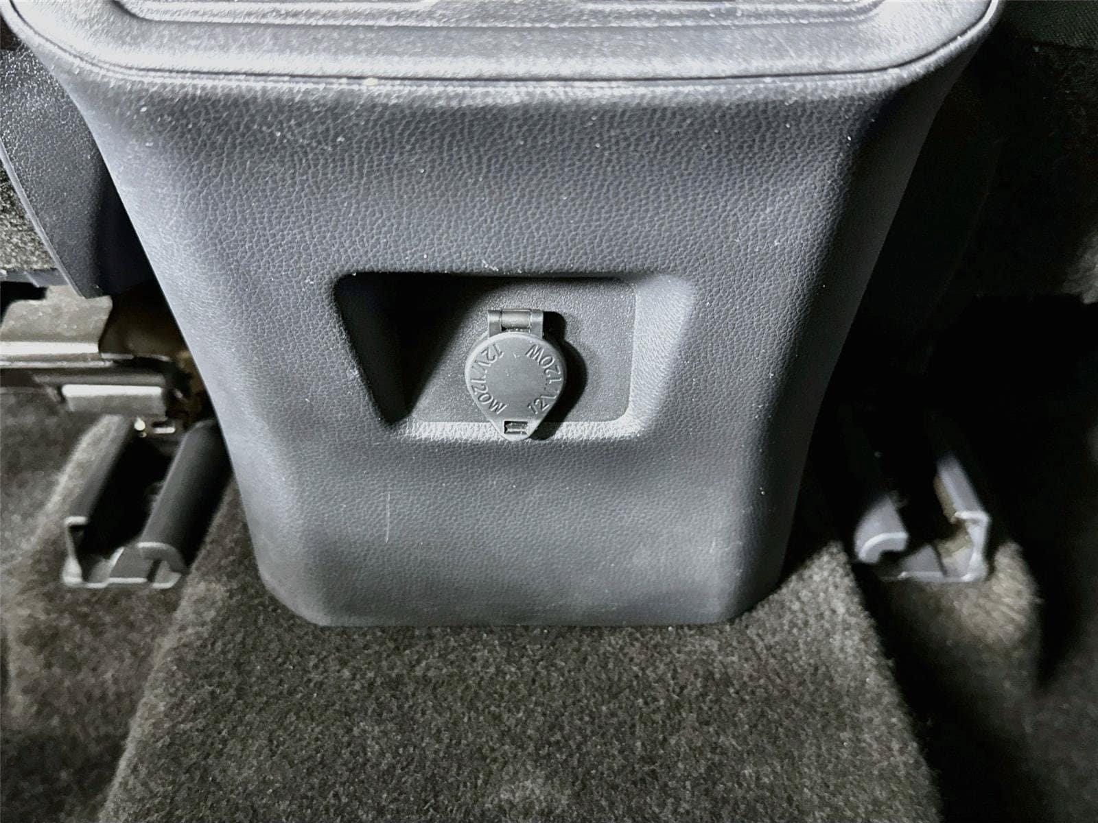 Used 2024 Toyota RAV4 LE FWD image 24