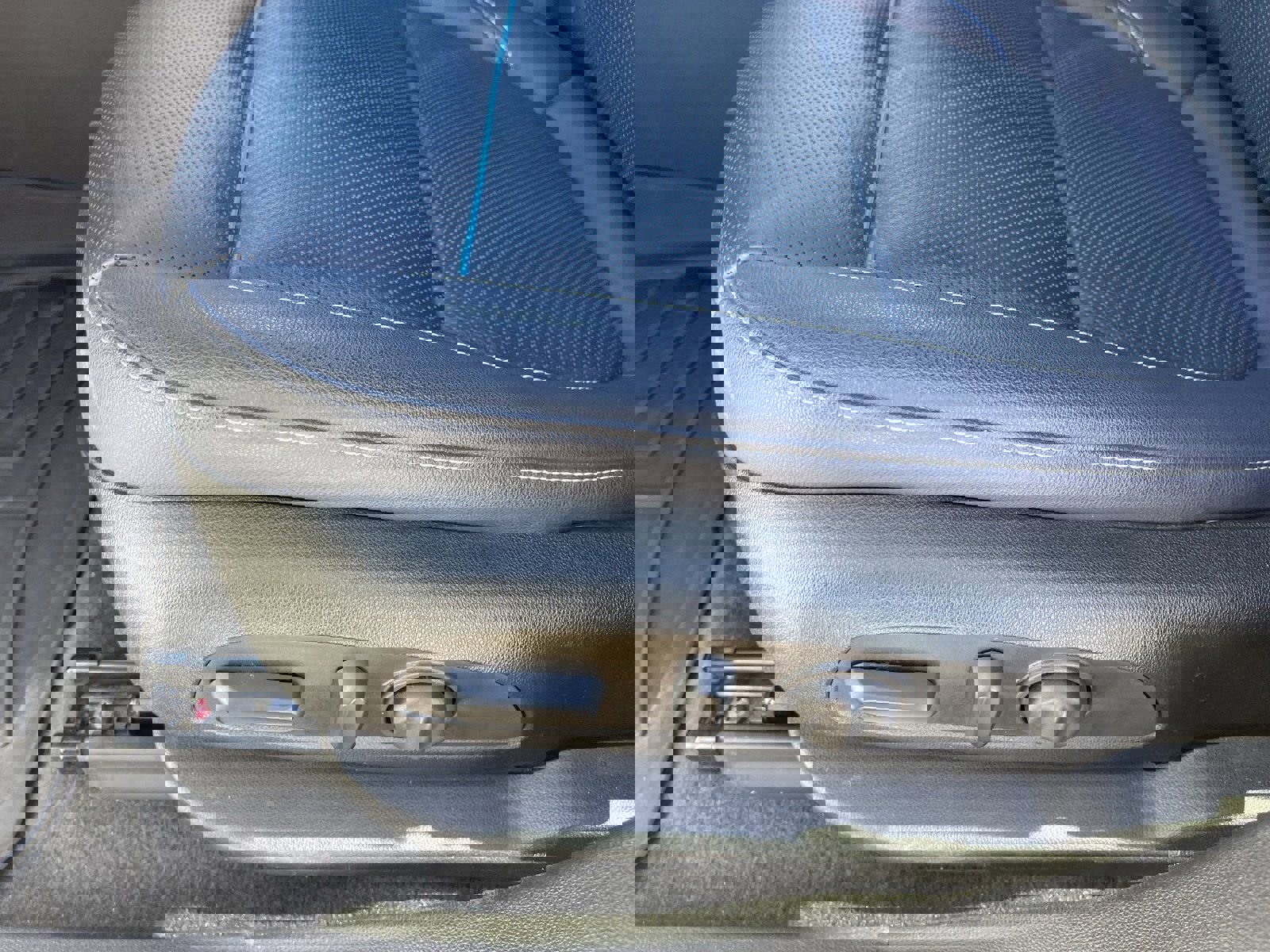 Used 2023 Chevrolet Blazer RS w/ Driver Confidence II Package image 22