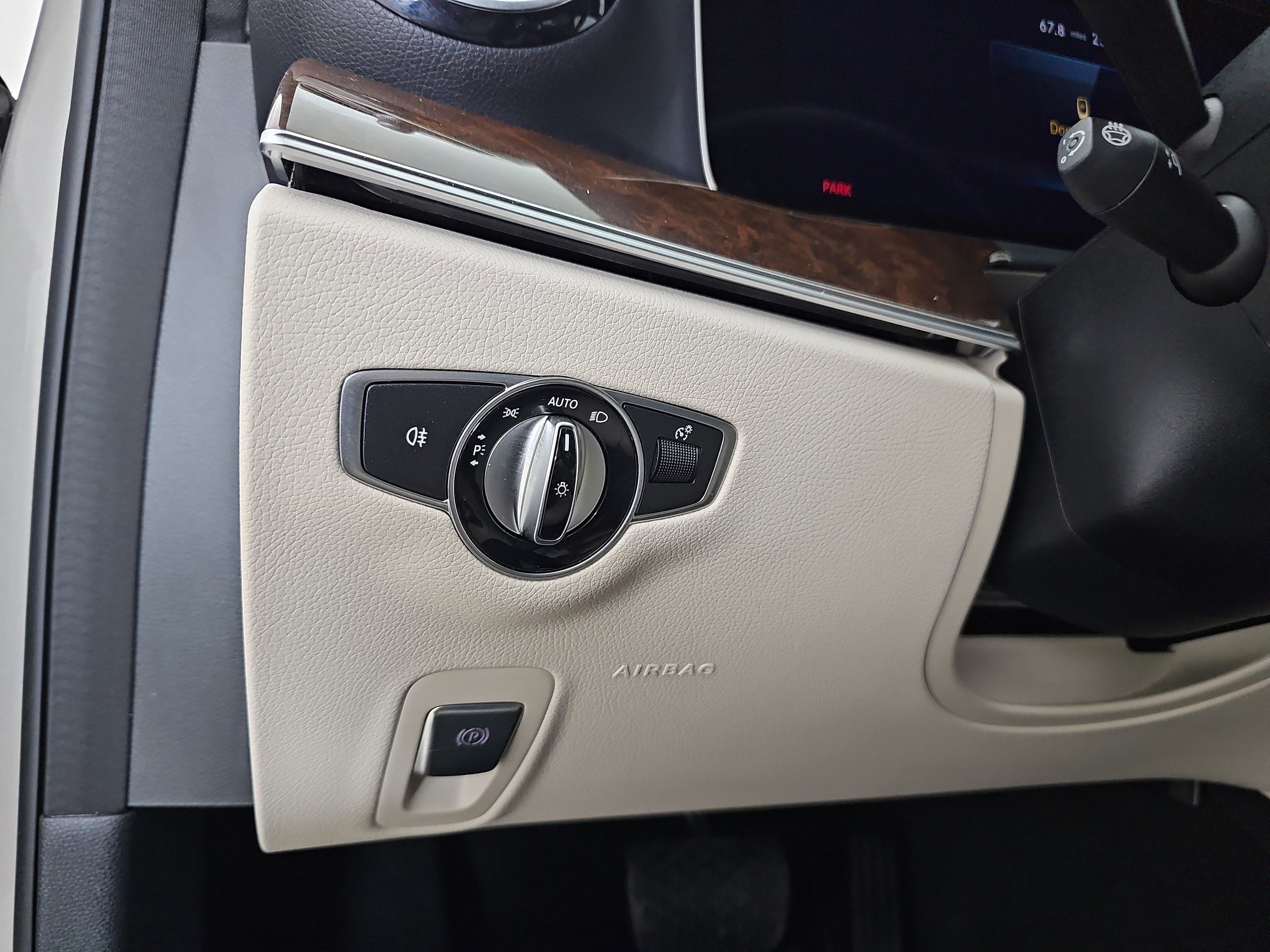 Certified 2023 Mercedes-Benz E 350 4MATIC Sedan image 7