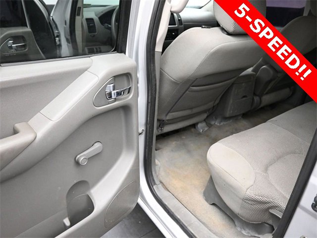 Used 2012 Nissan Frontier S image 14