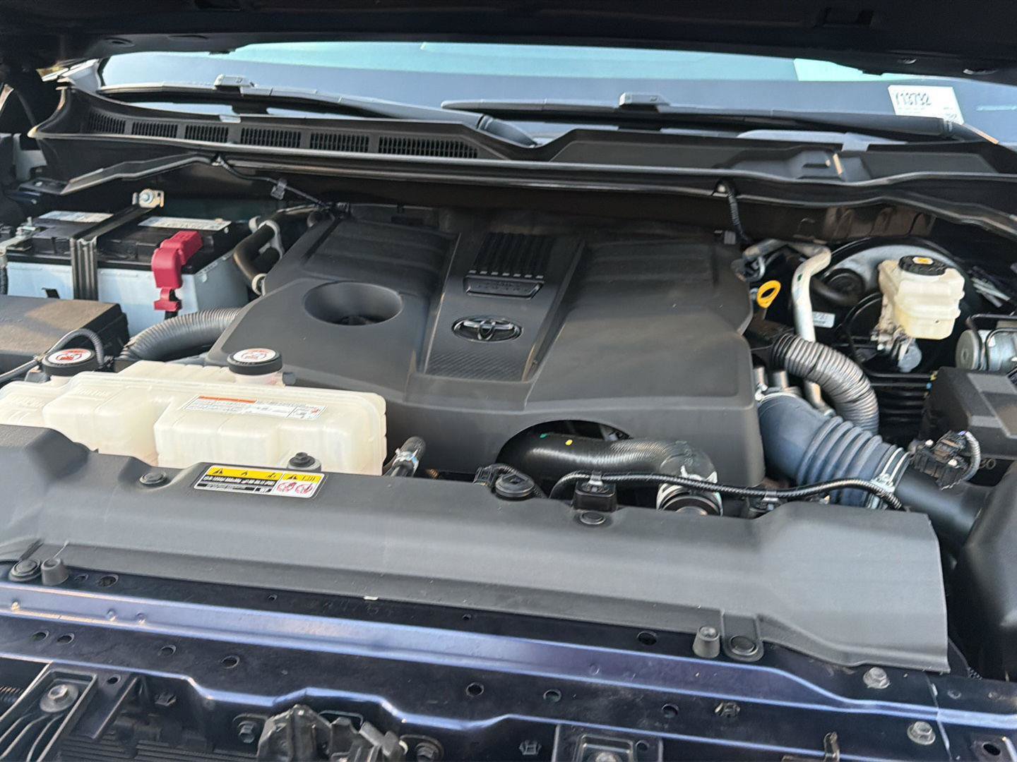 Used 2023 Toyota Tundra Limited AWD/4WD image 35
