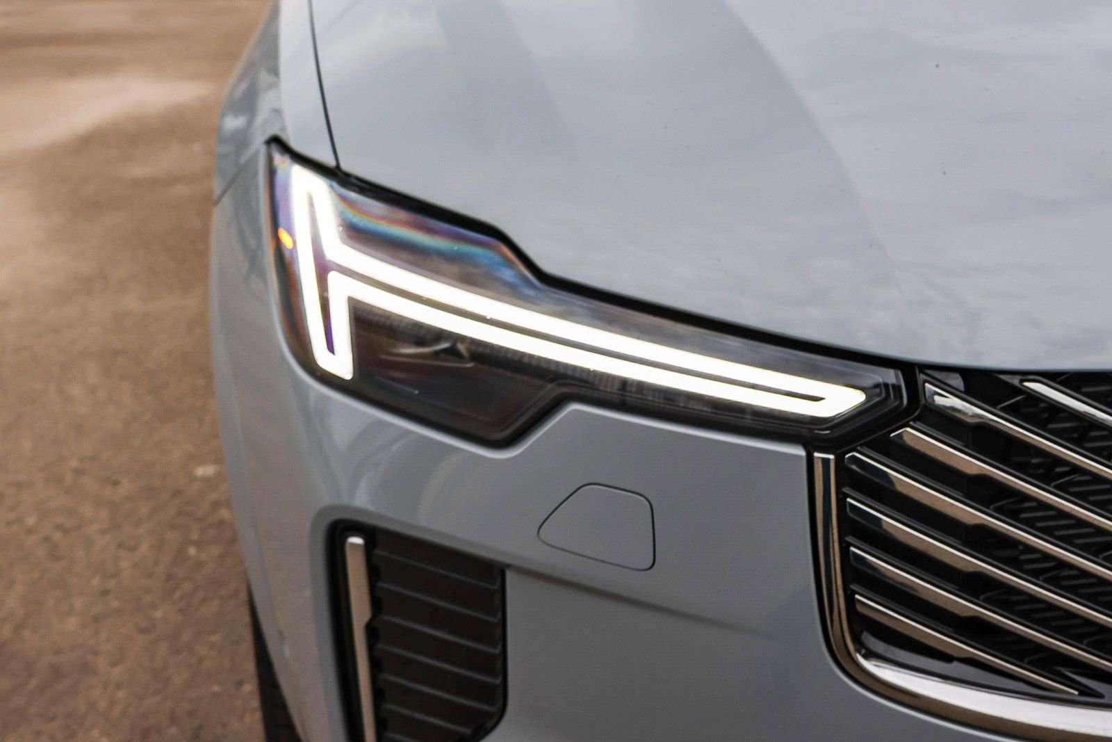 New 2026 Volvo XC90 B5 Plus w/ Protection Package image 15