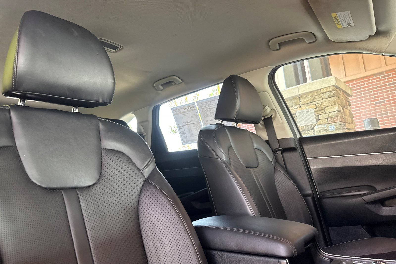 Used 2025 Kia Sorento S AWD/4WD image 18