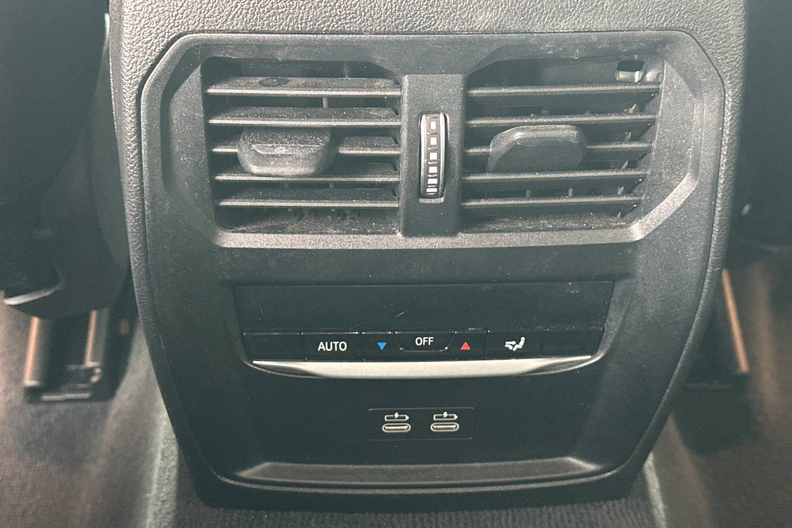 Used 2021 BMW 330e w/ Driving Assistance Package image 44