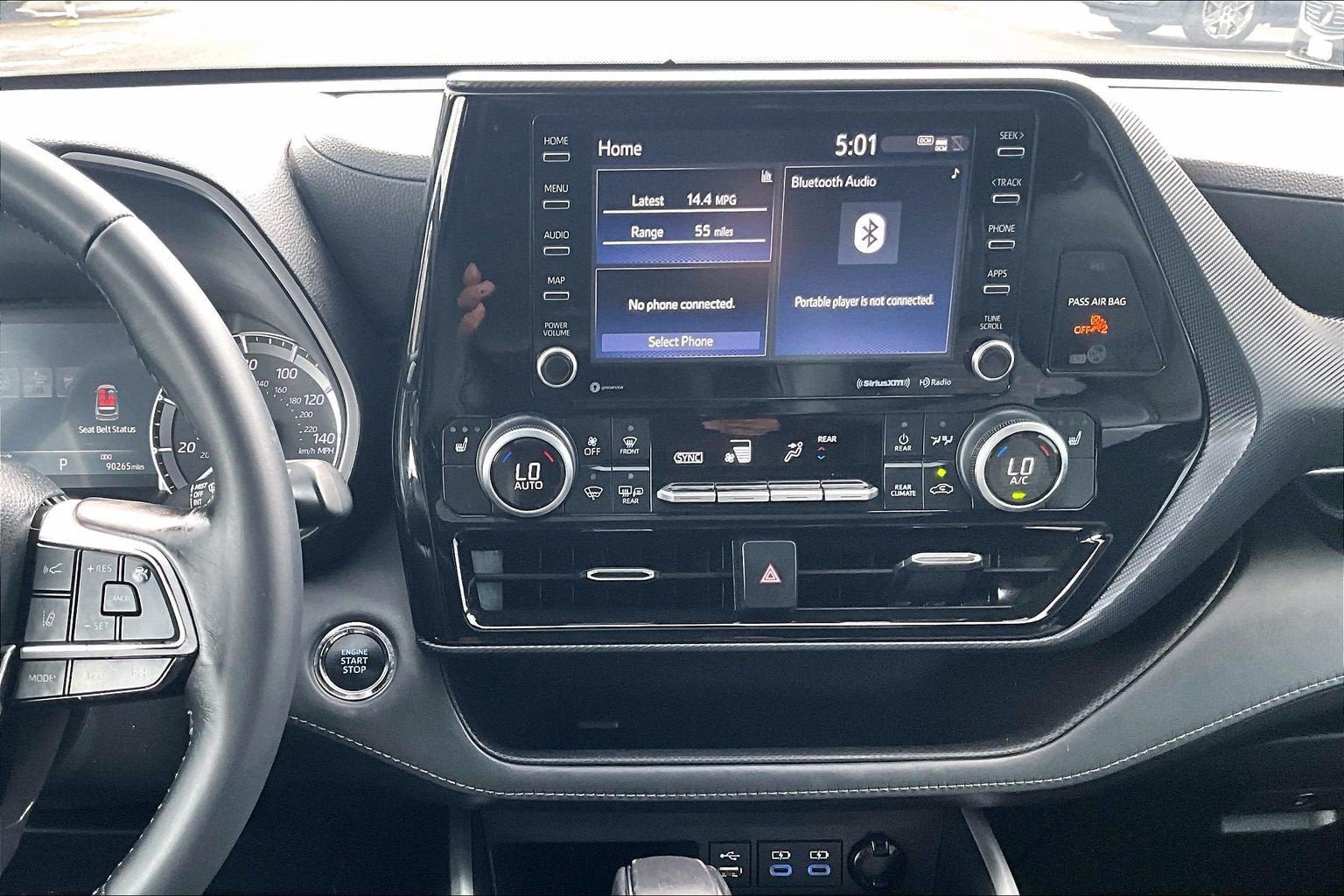 Used 2022 Toyota Highlander XSE AWD/4WD image 6