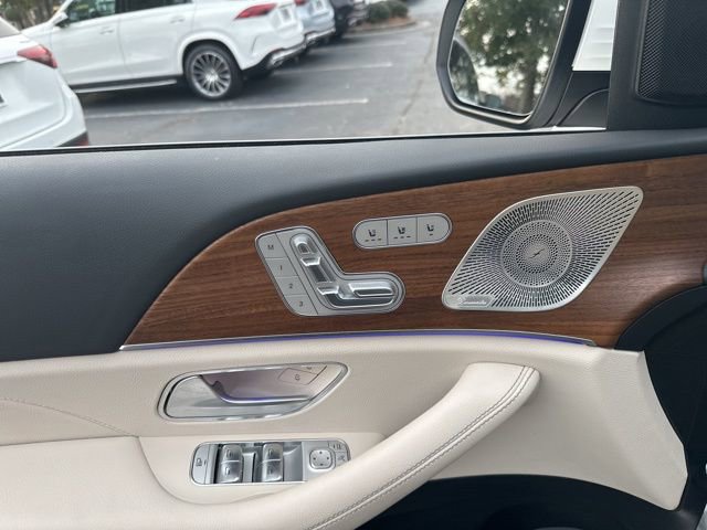 Used 2025 Mercedes-Benz GLS 450 4MATIC image 21