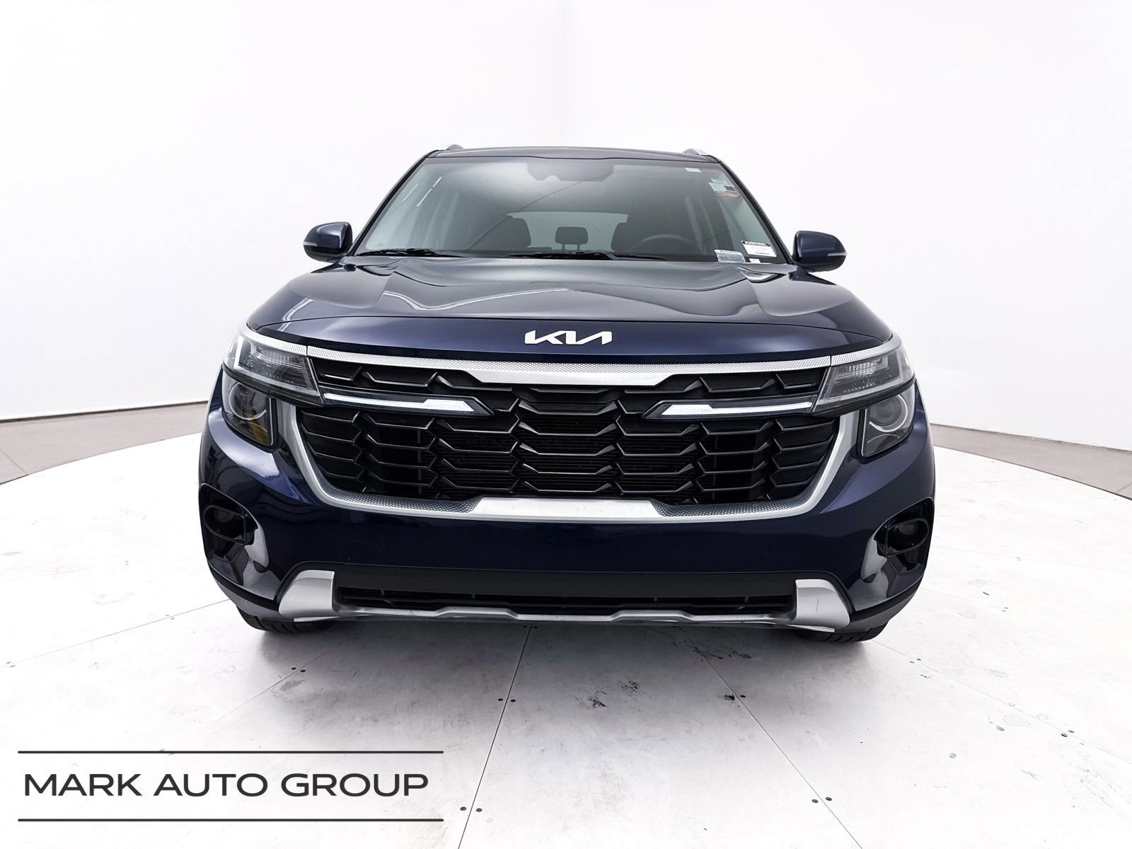 Certified 2024 Kia Seltos EX image 11