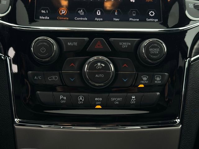 Used 2019 Jeep Grand Cherokee Limited image 34