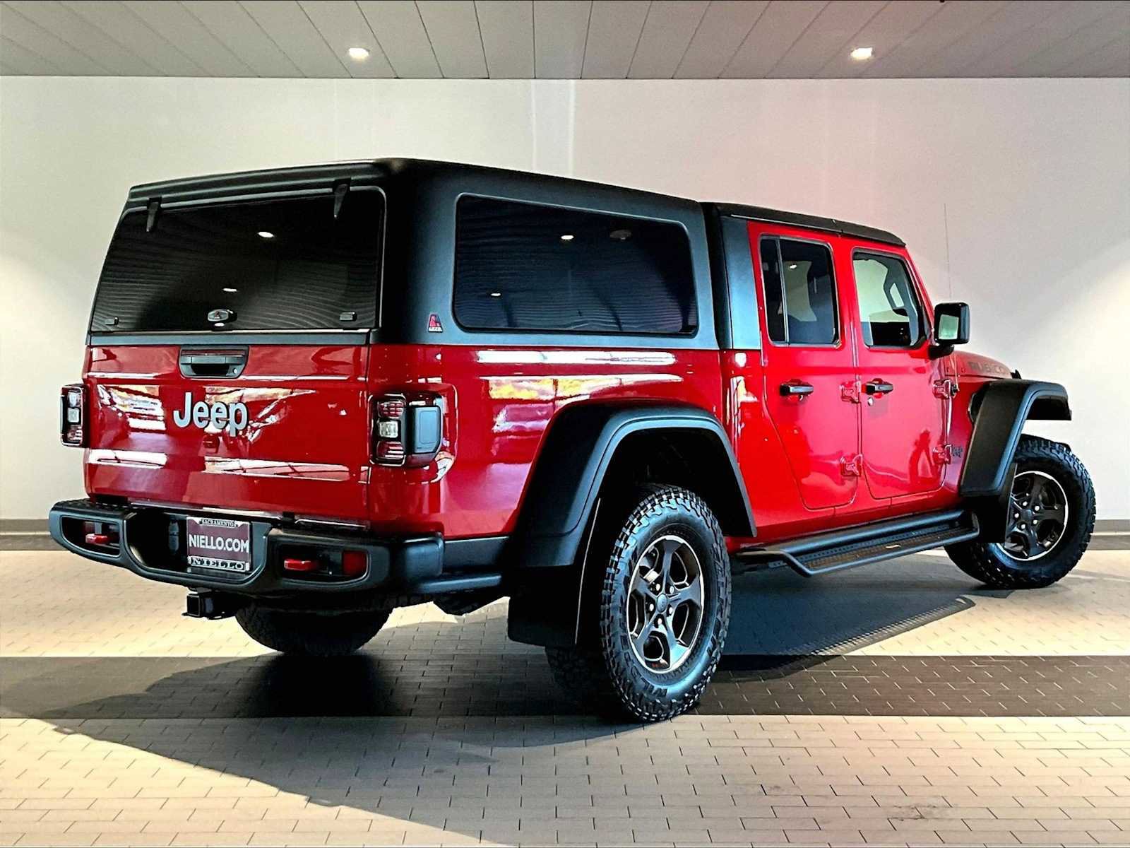 Used 2021 Jeep Gladiator Rubicon image 10