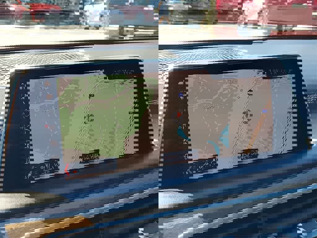 Used 2019 BMW 740i w/ Executive Package image 27