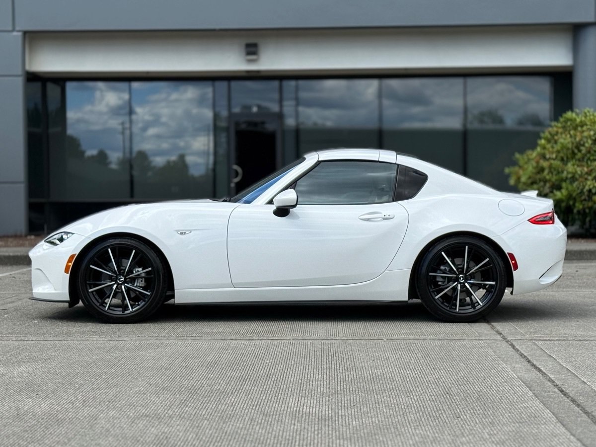 Used 2025 MAZDA MX-5 Miata RF Grand Touring RWD image 7