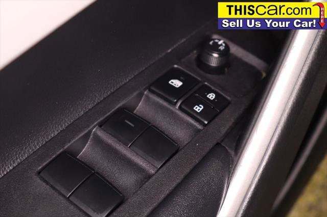 Used 2025 Toyota Corolla Cross L FWD image 28