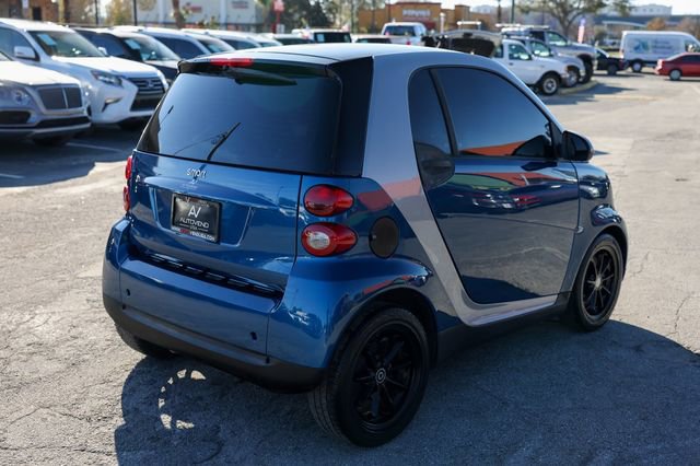 Used 2009 smart fortwo pure image 16