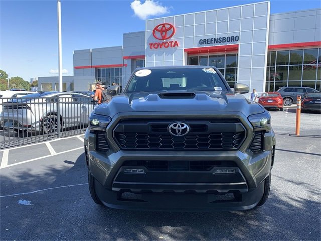 Used 2024 Toyota Tacoma TRD Sport image 3