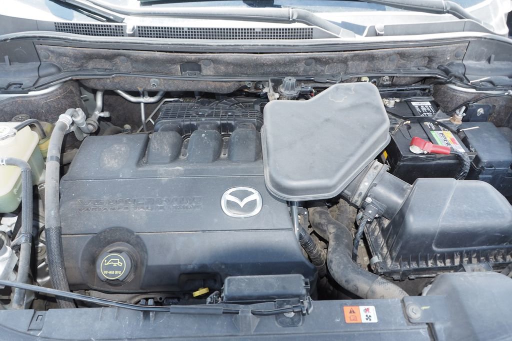 Used 2010 MAZDA CX-9 Grand Touring w/ Moonroof & Bose Audio Pkg image 12