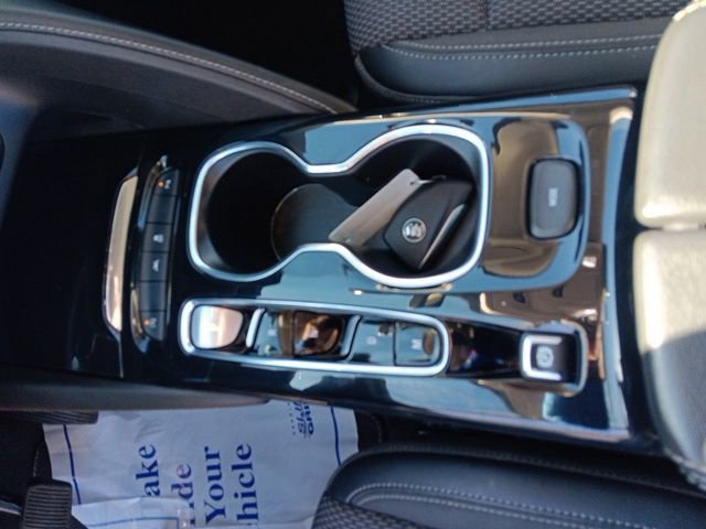 Used 2022 Buick Envision Preferred image 24