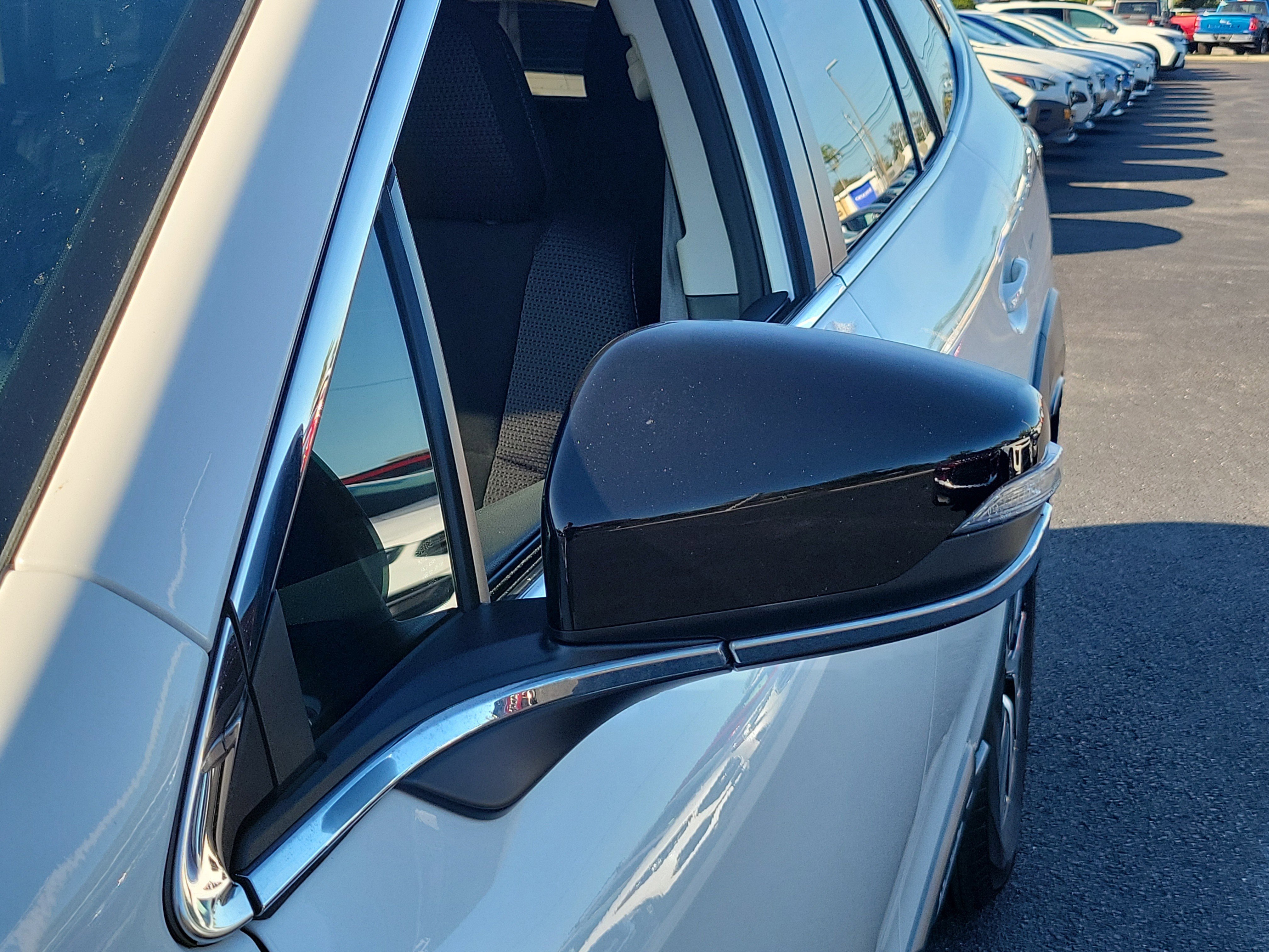 Certified 2025 Subaru Outback Premium image 11