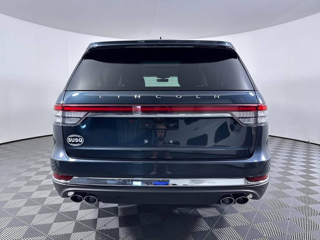 Used 2024 Lincoln Aviator Reserve w/ Equipment Group 201A AWD/4WD image 11