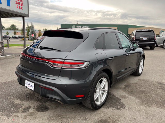 Used 2023 Porsche Macan w/ Premium Package Plus AWD/4WD image 10