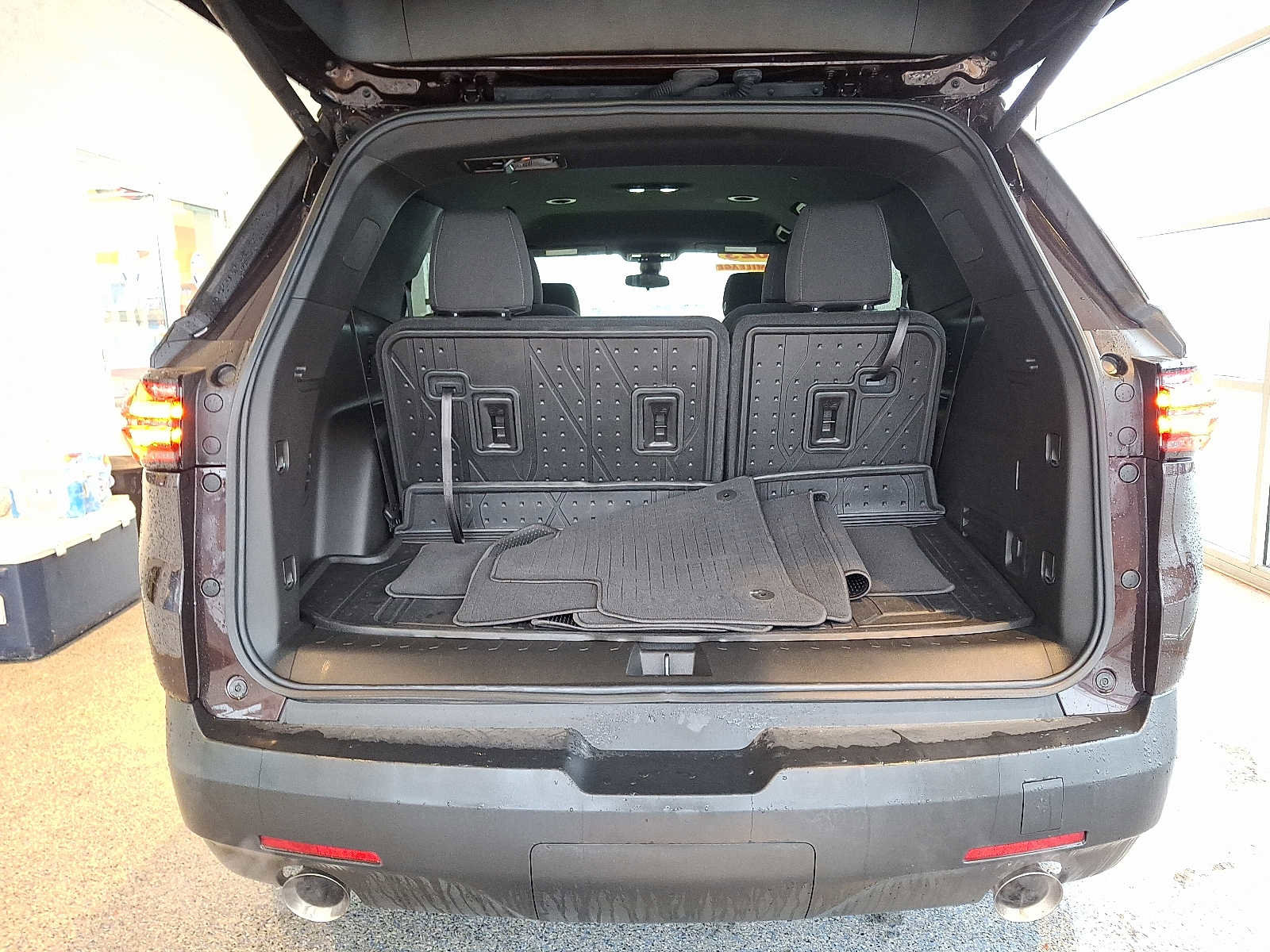 Certified 2023 Chevrolet Traverse LT w/ Midnight/Sport Edition image 28