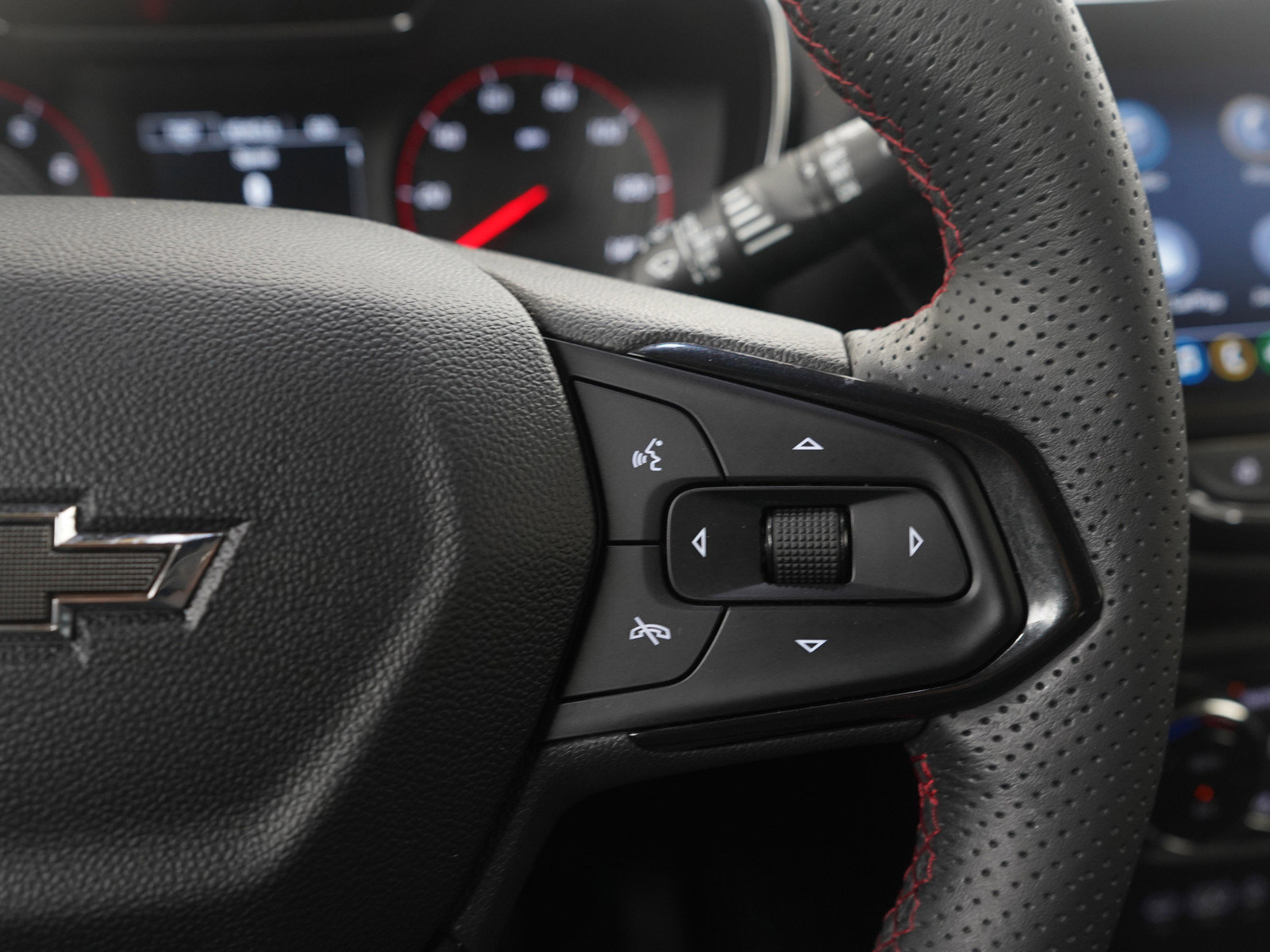 Used 2023 Chevrolet TrailBlazer RS w/ Convenience Package image 25