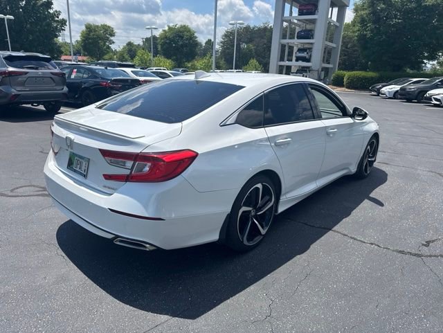 Used 2018 Honda Accord Sport image 4