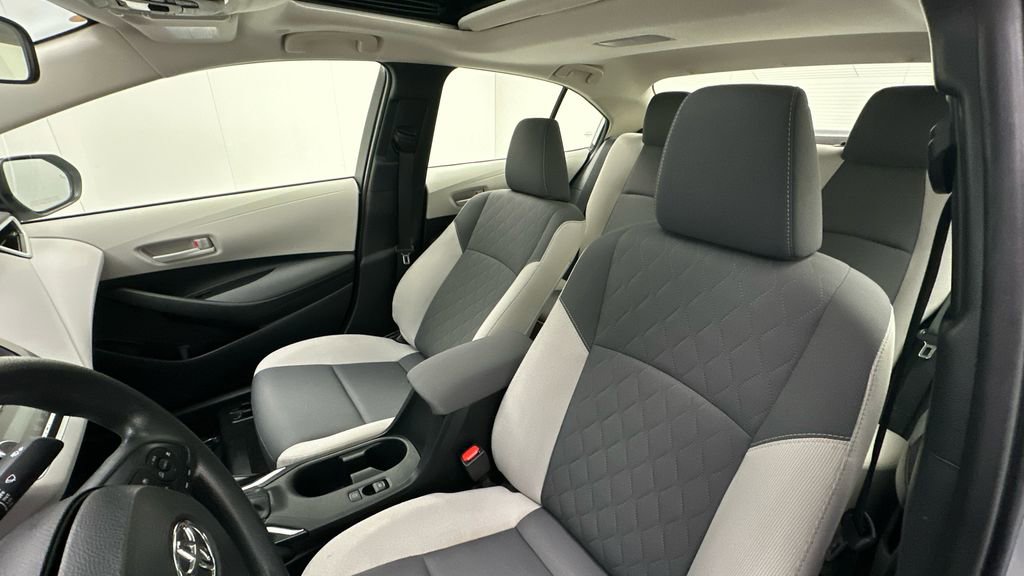 Used 2023 Toyota Corolla LE w/ LE Premium Package FWD image 9