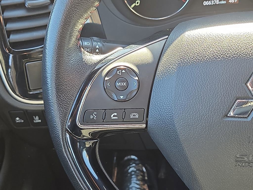 Used 2020 Mitsubishi Outlander LE image 18