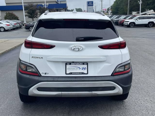 Used 2022 Hyundai Kona SEL w/ Convenience Package FWD image 5