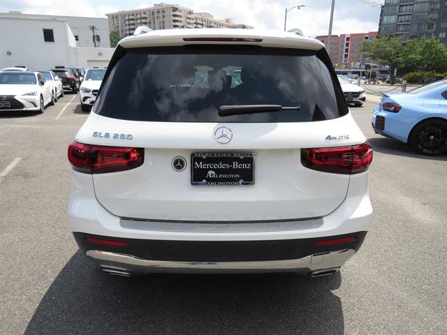 Certified 2023 Mercedes-Benz GLB 250 4MATIC image 3