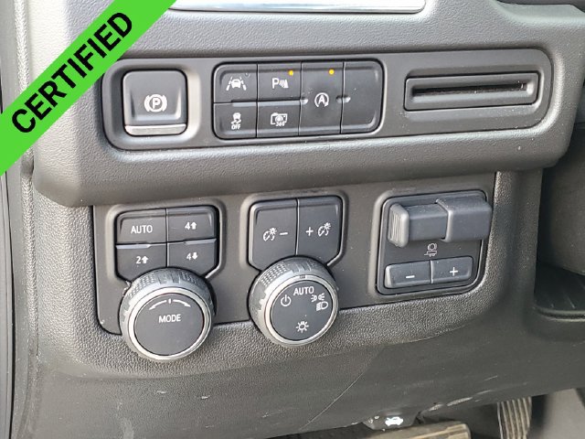 Certified 2024 Chevrolet Tahoe RST w/ Luxury Package AWD/4WD image 11