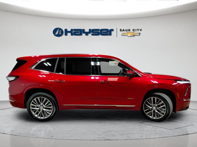 Used 2025 Buick Enclave Avenir AWD/4WD image 25