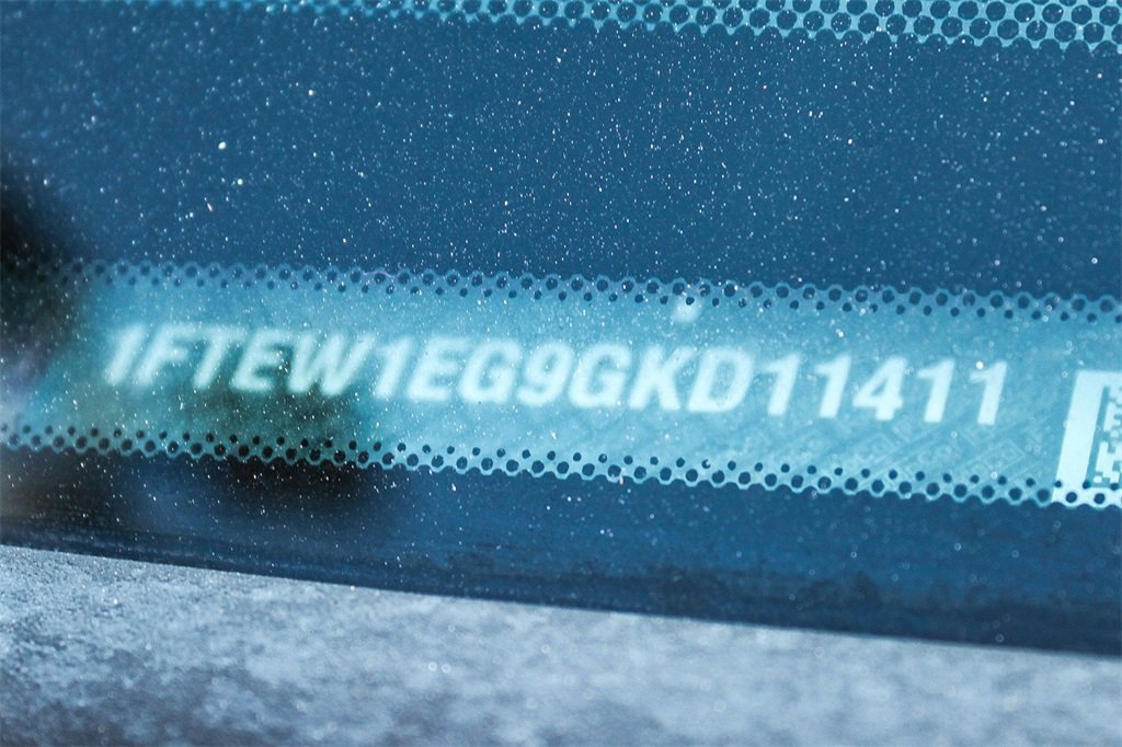 Used 2016 Ford F150 Lariat w/ Equipment Group 502A Luxury image 32