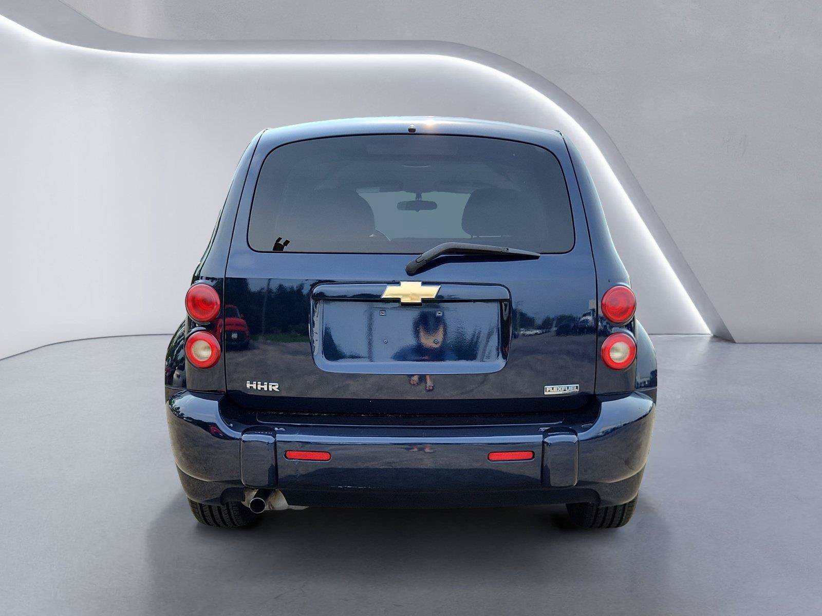 Used 2010 Chevrolet HHR LS FWD image 4
