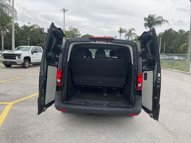 Used 2019 Mercedes-Benz Metris Passenger image 9