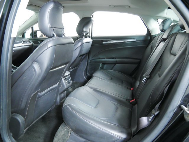 Used 2014 Ford Fusion Titanium FWD image 18