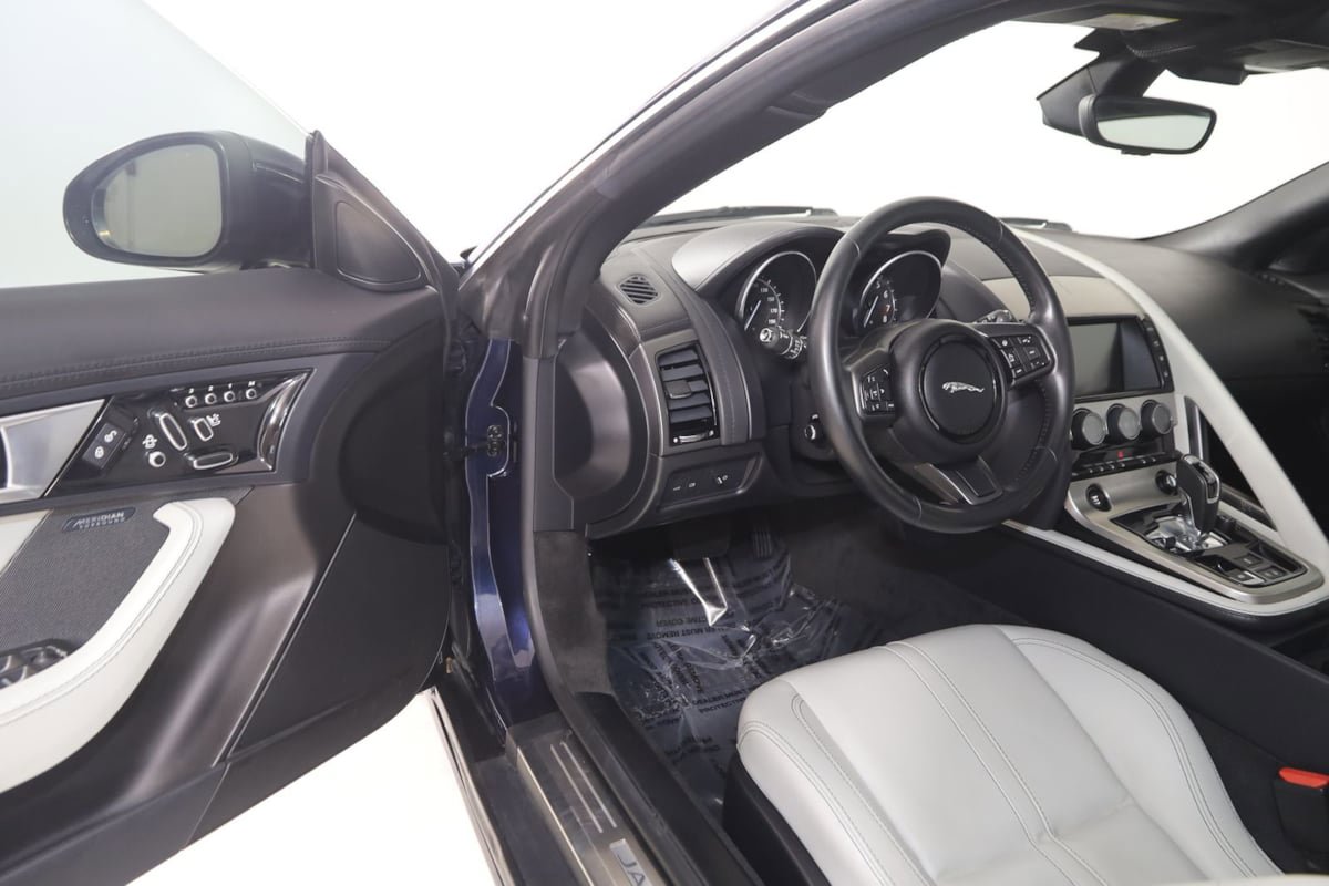 Used 2016 Jaguar F-TYPE Coupe image 55