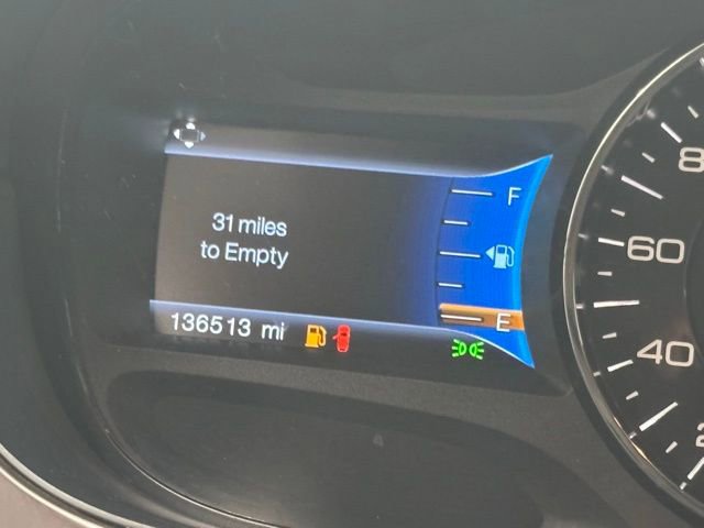 Used 2014 Ford Edge Limited w/ Driver Entry Package FWD image 21