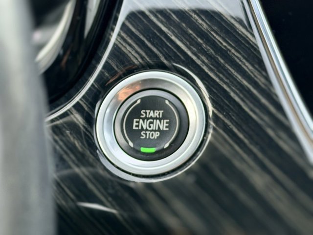 Certified 2023 Cadillac XT6 Premium Luxury w/ Technology Package image 12