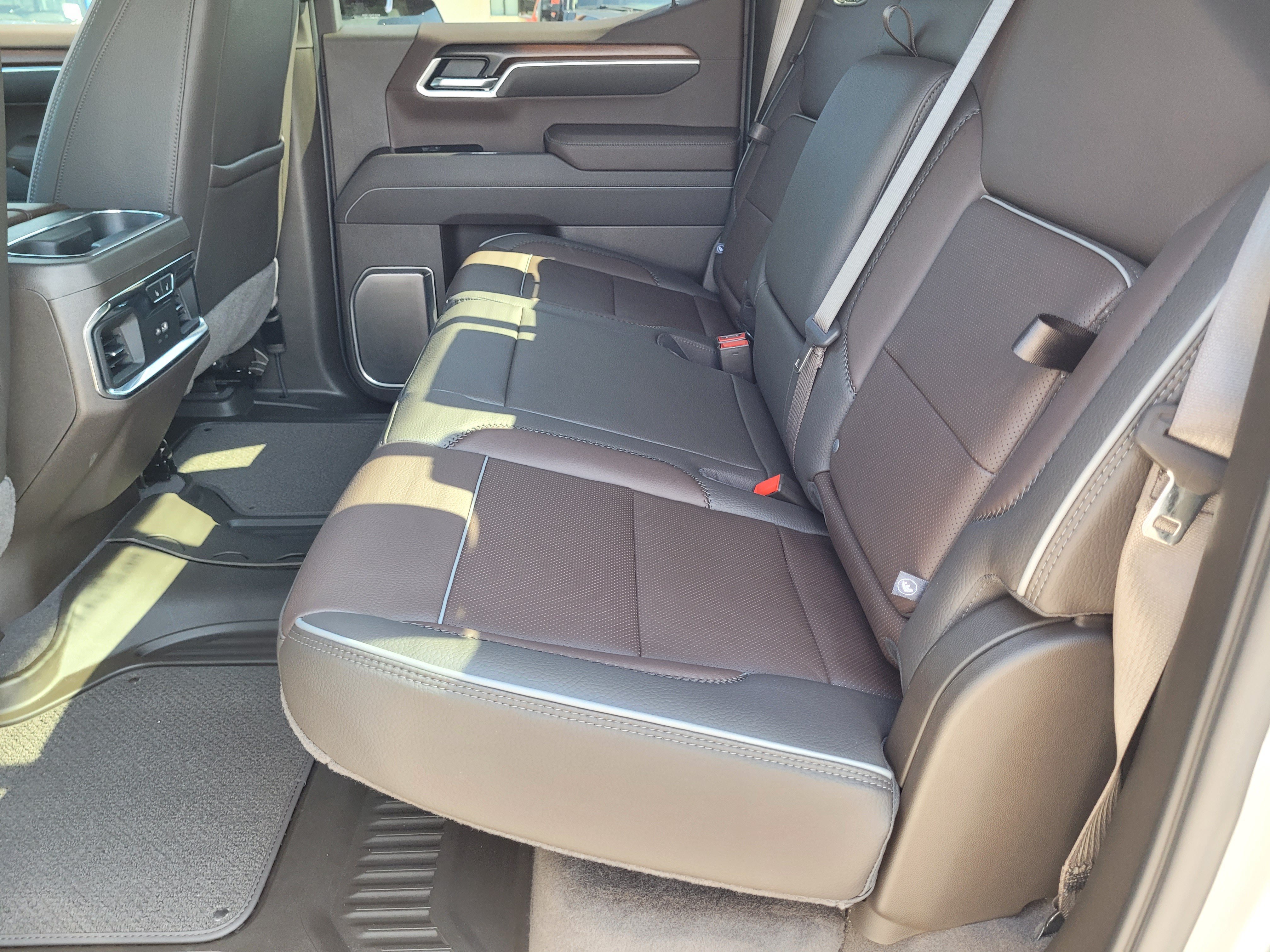 Used 2026 GMC Sierra 1500 Denali AWD/4WD image 26