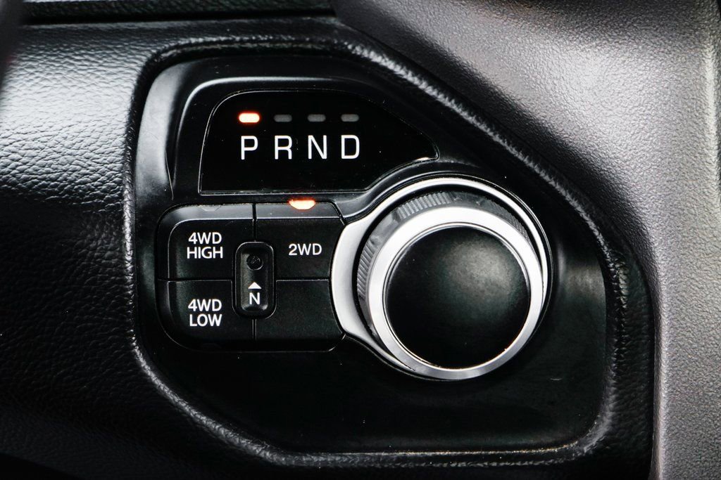 Used 2020 RAM 2500 Lone Star w/ Night Edition image 32