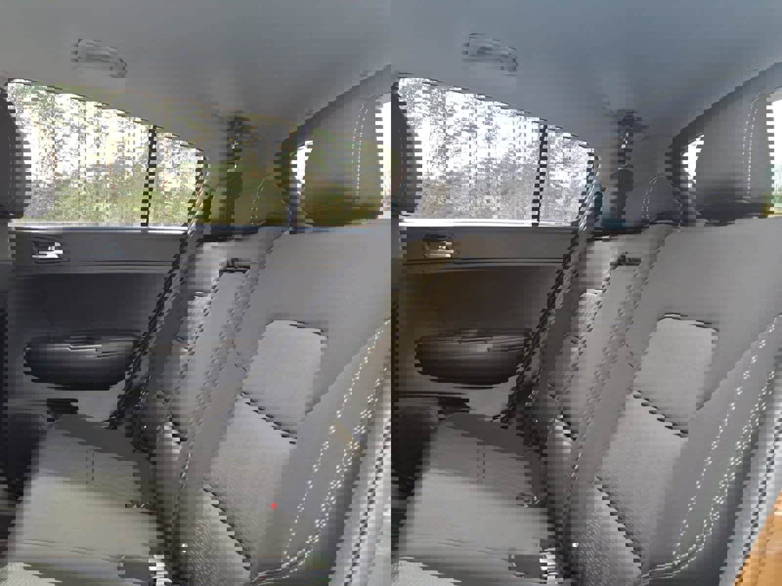 Used 2017 Kia Sportage LX image 10