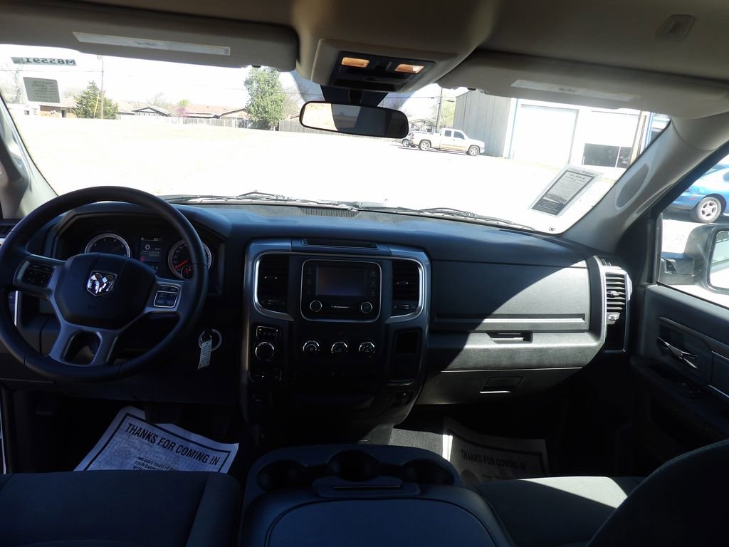 Used 2024 RAM 1500 Classic SLT AWD/4WD image 25