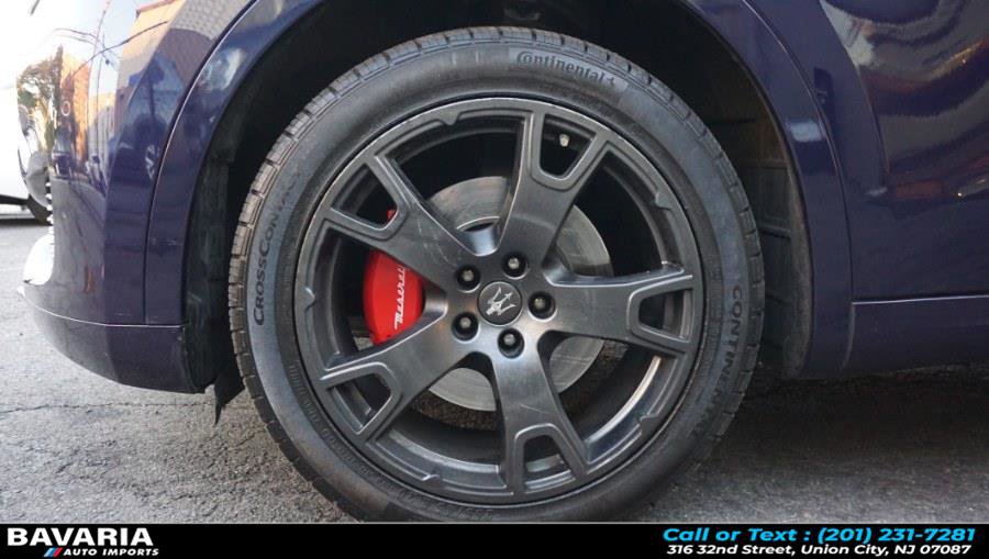 Used 2019 Maserati Levante AWD/4WD image 28