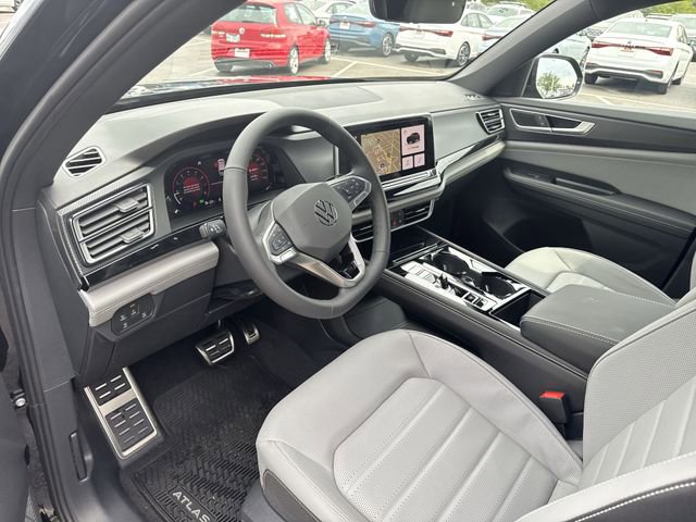 New 2026 Volkswagen Atlas Cross Sport SEL R-Line image 10