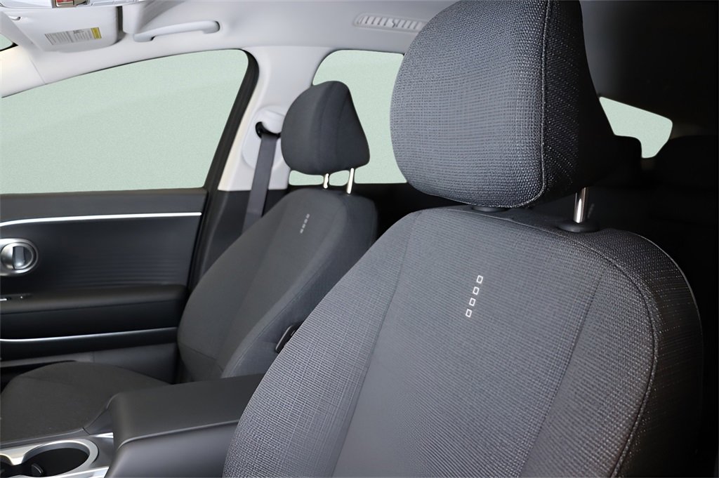 New 2026 Hyundai Ioniq 9 SE image 7